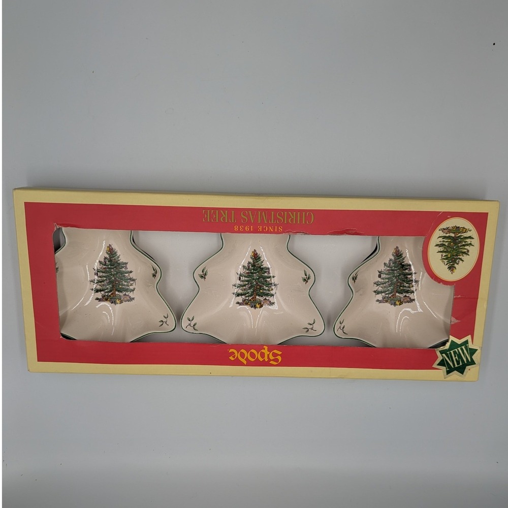 Spode Christmas Tree Nut Bowls Set of 3 Cream Earthenware Tree Shaped New NOS